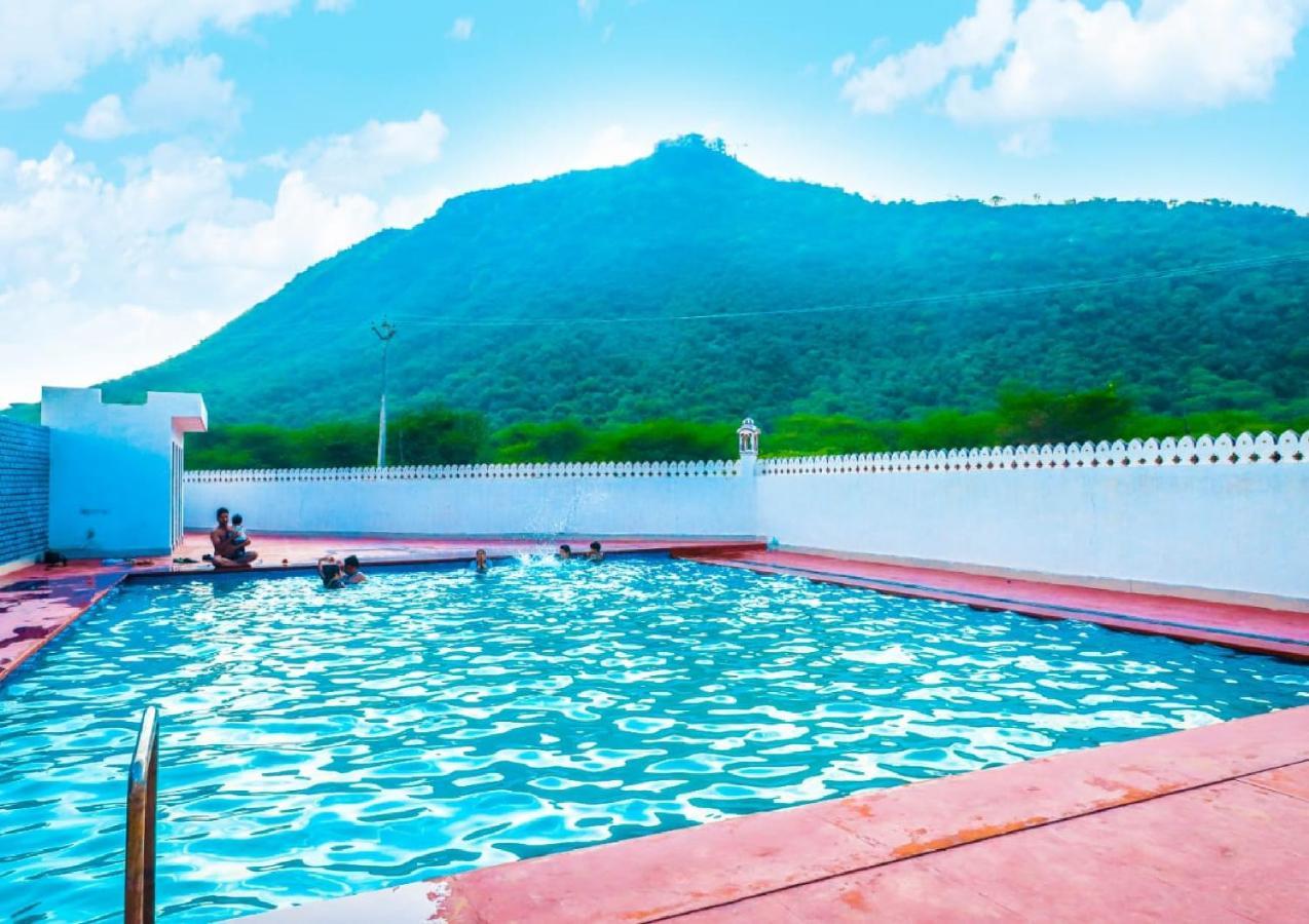 Siddarth Resort - Mountain View With Pool Pushkar Bagian luar foto
