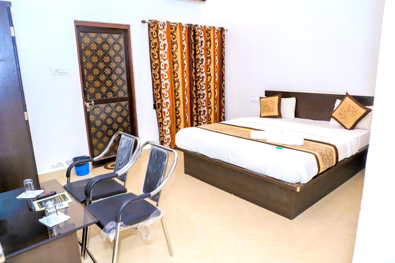 Siddarth Resort - Mountain View With Pool Pushkar Bagian luar foto
