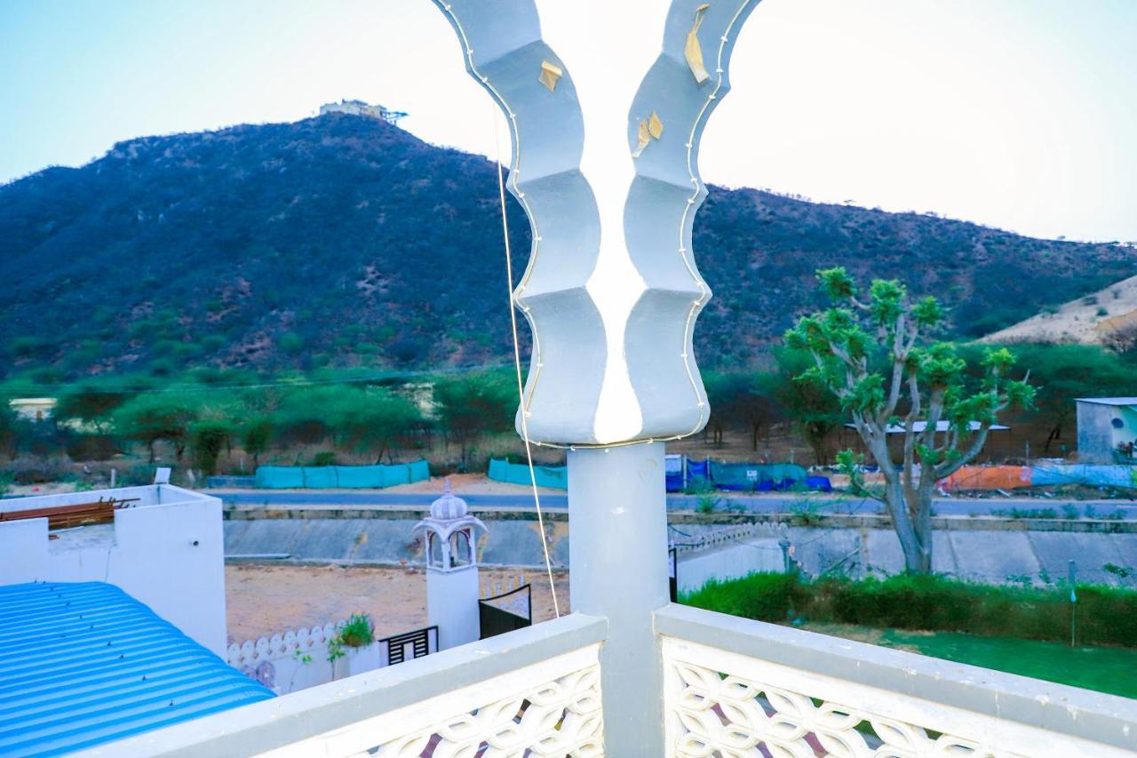 Siddarth Resort - Mountain View With Pool Pushkar Bagian luar foto