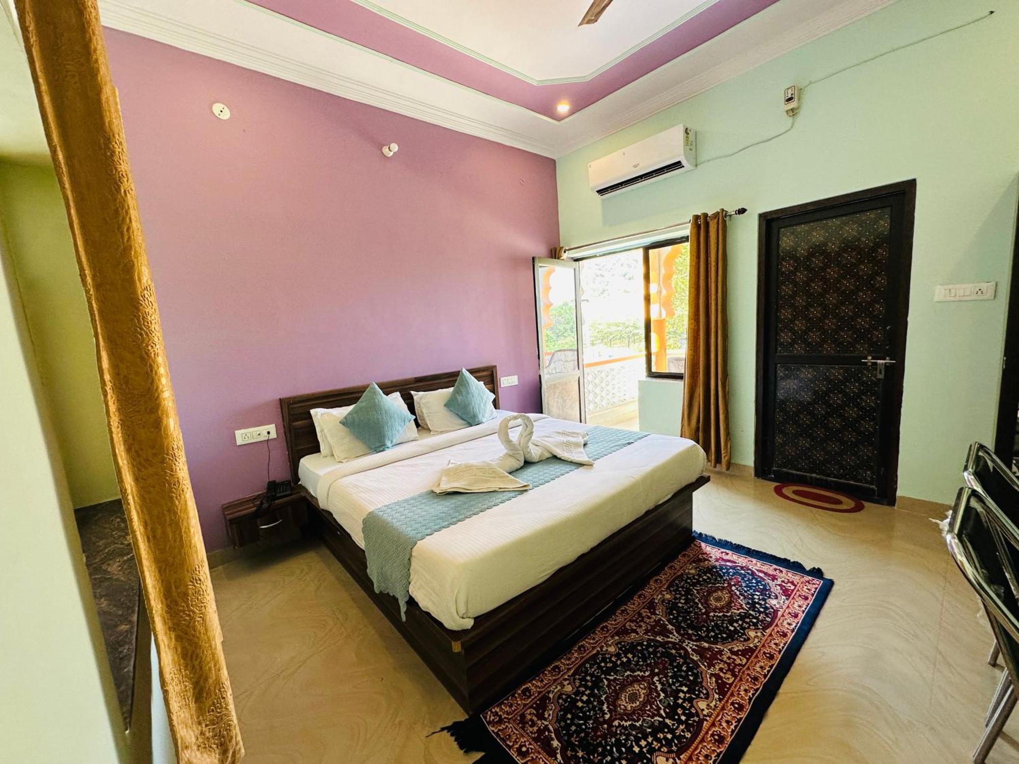 Siddarth Resort - Mountain View With Pool Pushkar Bagian luar foto