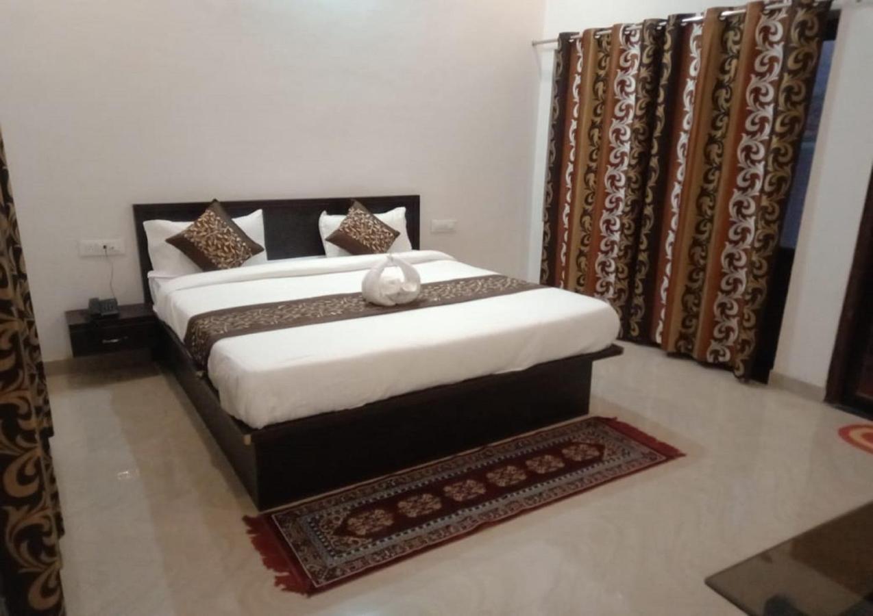 Siddarth Resort - Mountain View With Pool Pushkar Bagian luar foto